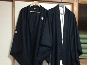 お葬式 服装 男性