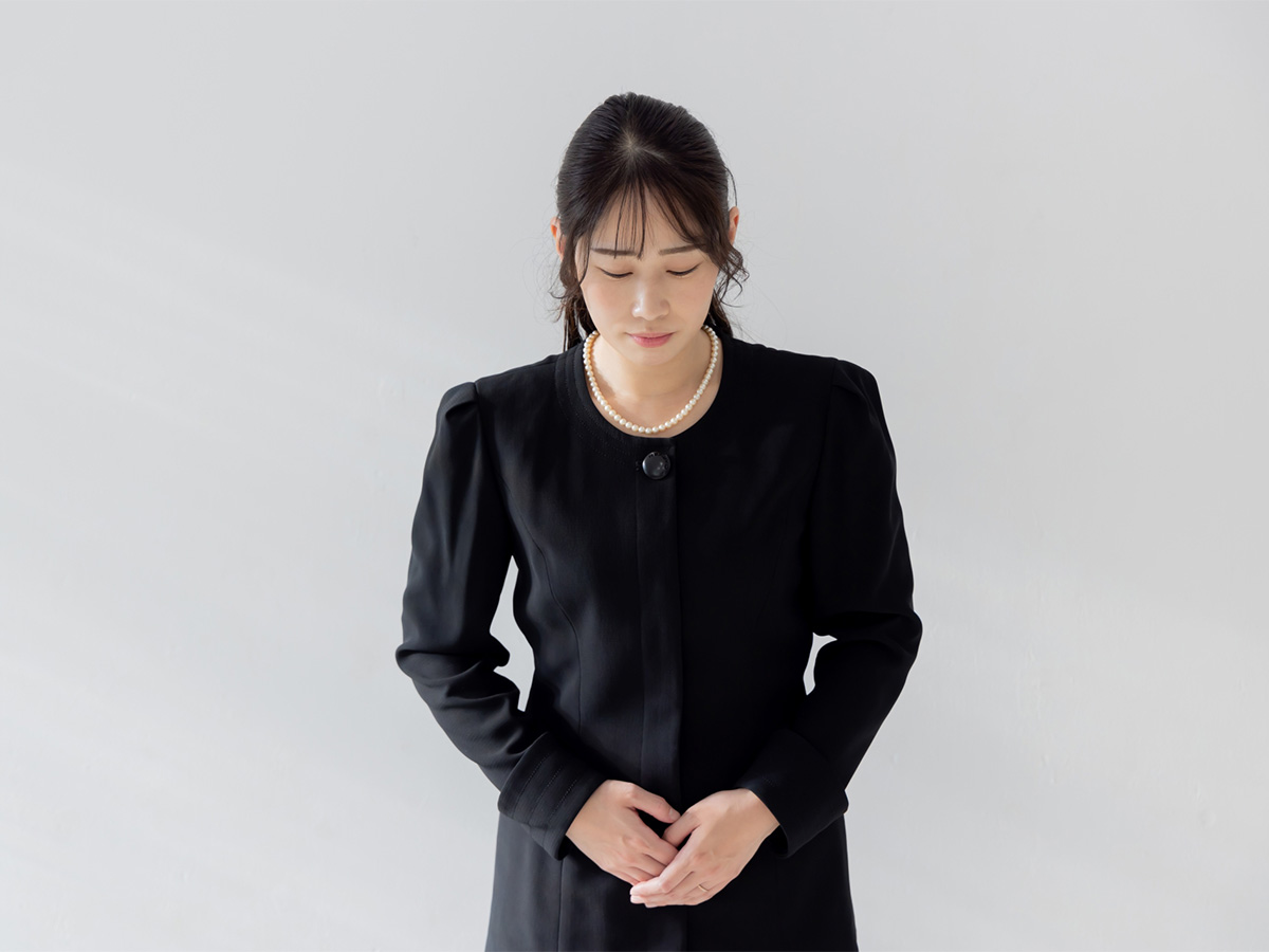 家族葬は喪主挨拶なしでもOK｜判断基準と代わりに取り入れたい演出